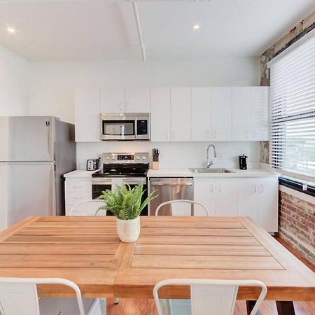 Historic Apartment In Prime Location Memphis Esterno foto
