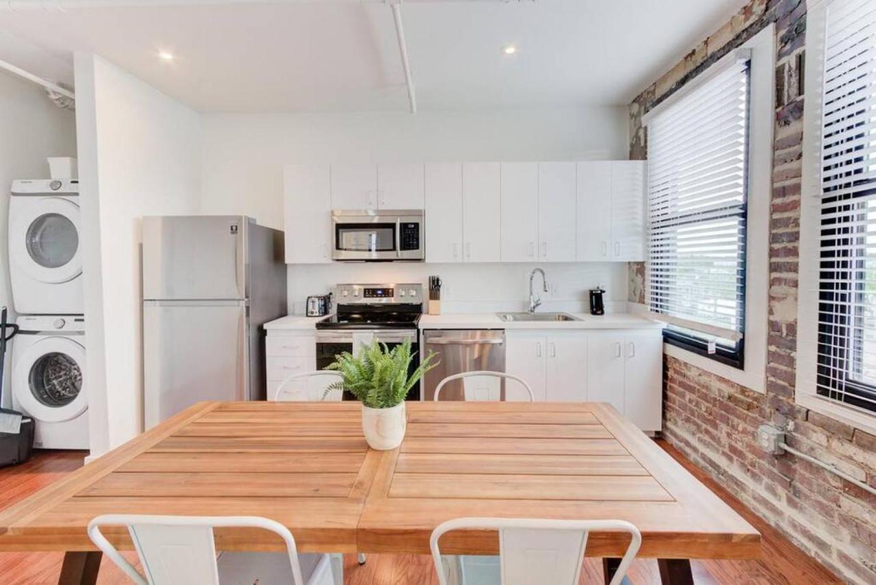 Historic Apartment In Prime Location Memphis Esterno foto