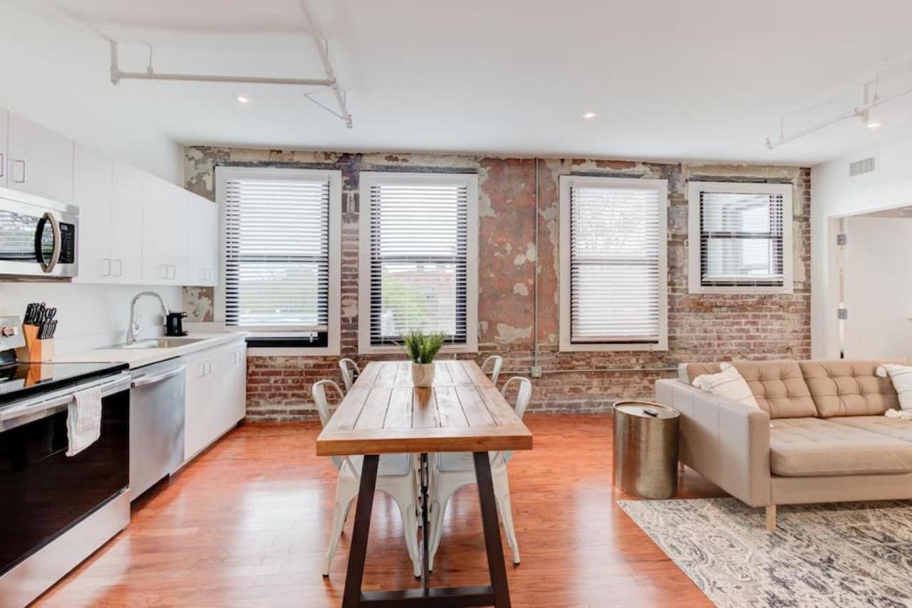 Historic Apartment In Prime Location Memphis Esterno foto