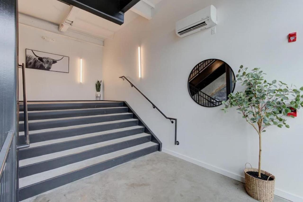 Historic Apartment In Prime Location Memphis Esterno foto