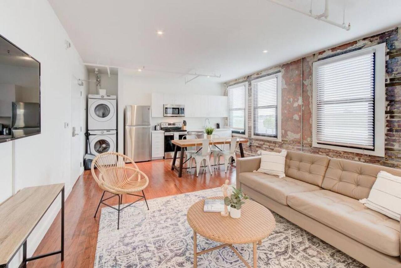 Historic Apartment In Prime Location Memphis Esterno foto